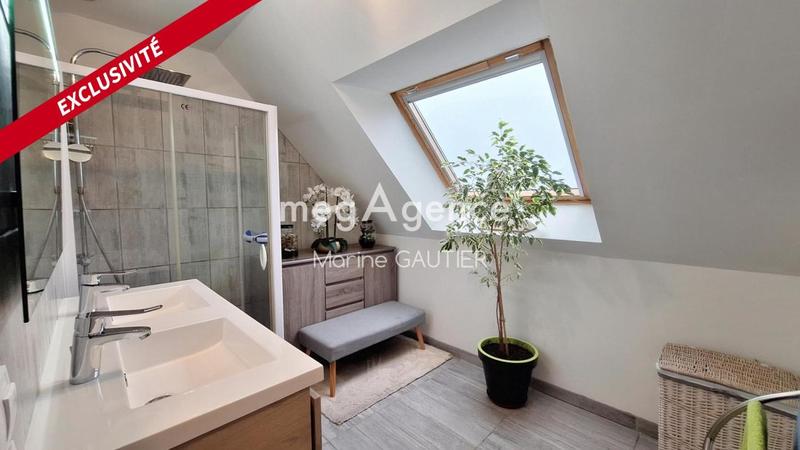 Maison traditionnelle - 75 m² - 3 pièces