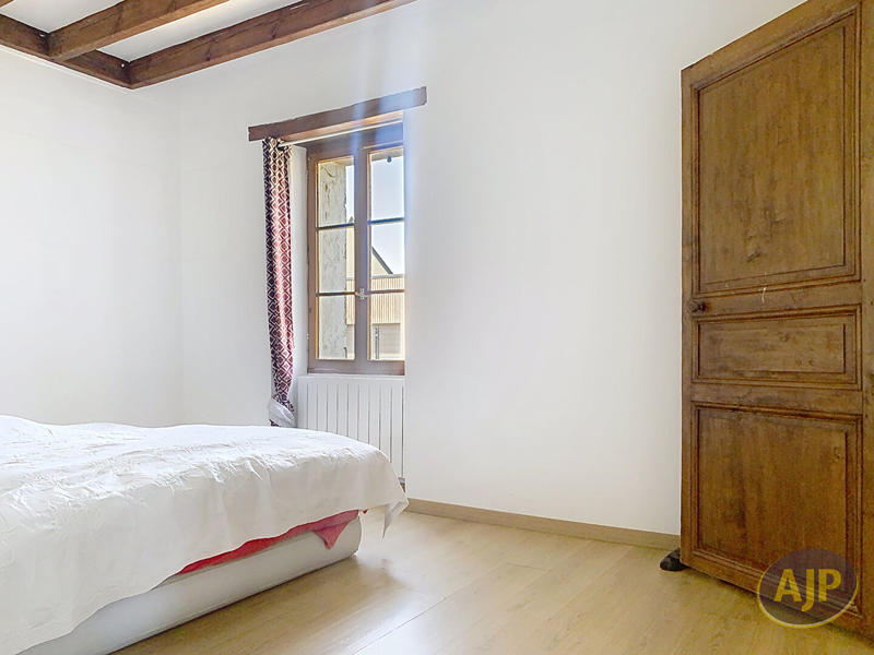 Maison - 153 m² - 7 pièces