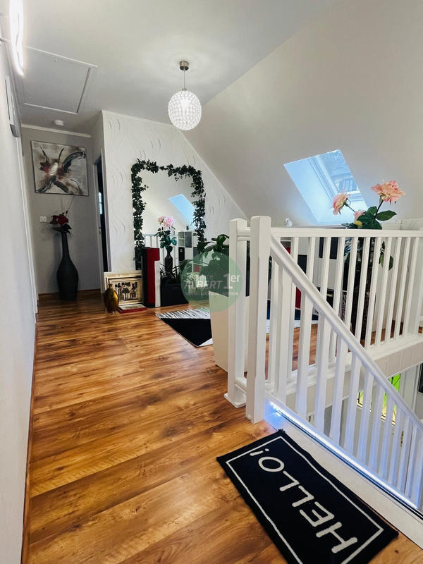 Maison - 140 m² - 6 pièces