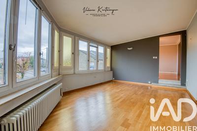 Maison - 170 m² - 8 pièces