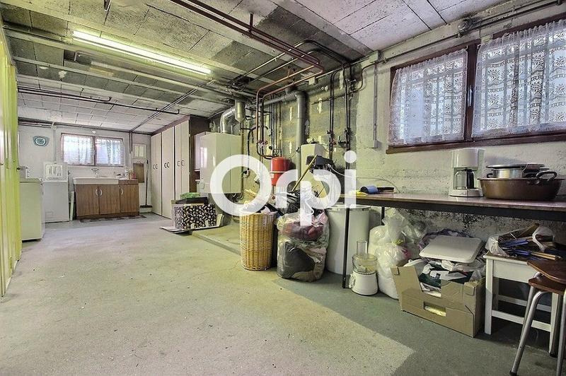 Maison - 93 m² - 4 pièces