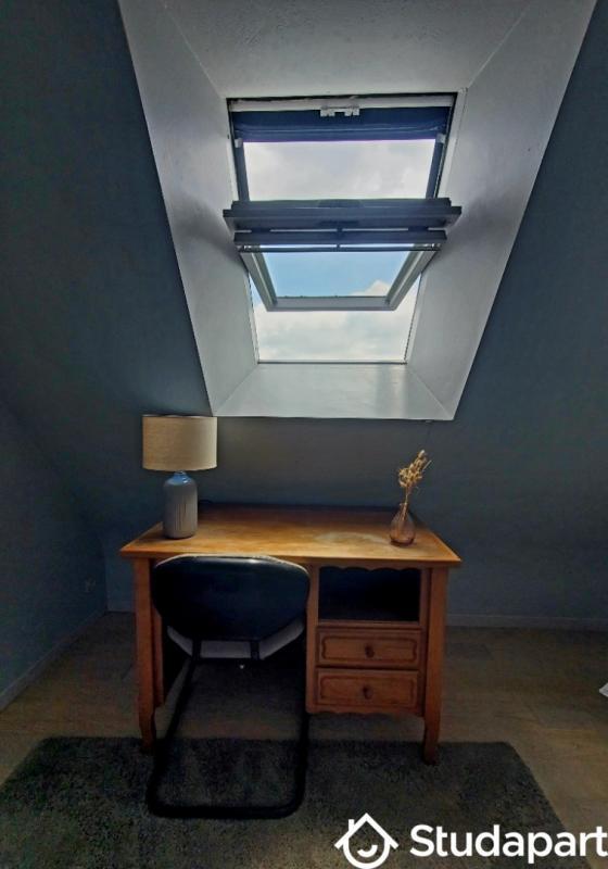 Chambre - 12 m² - 1 pièce