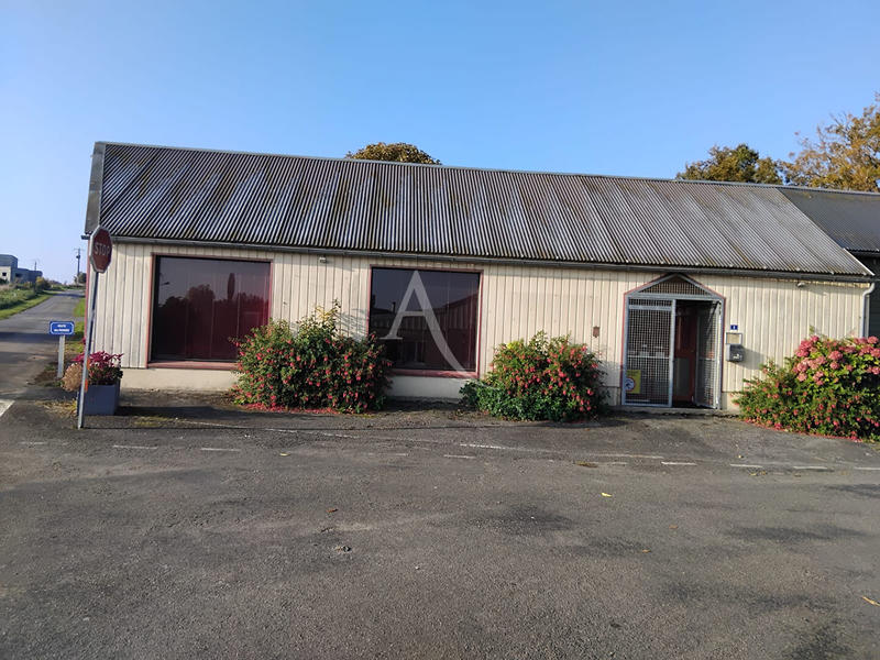 Local d'activité / Entrepôt - 104 m²