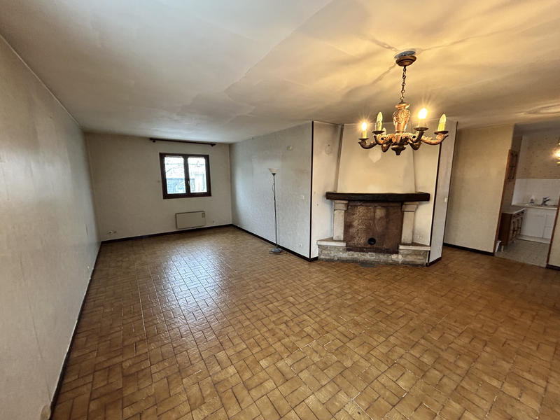 Maison - 92 m² - 3 pièces