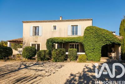 Maison - 348 m² - 12 pièces