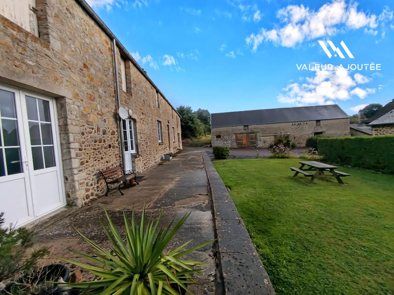 Maison - 138 m² - 7 pièces