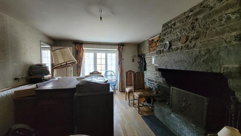 Maison en pierre - 139 m² - 6 pièces