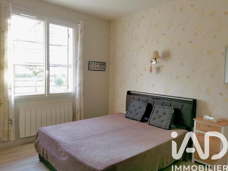 Maison - 213 m² - 10 pièces