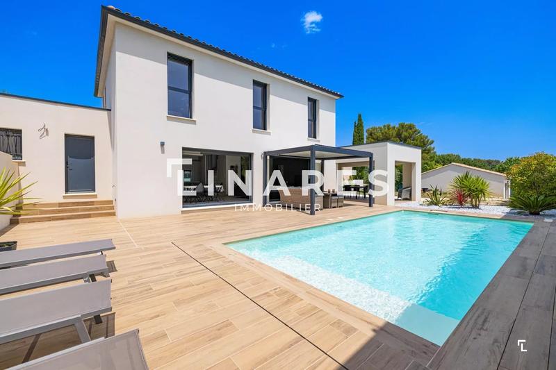 Maison - 145 m² - 4 pièces