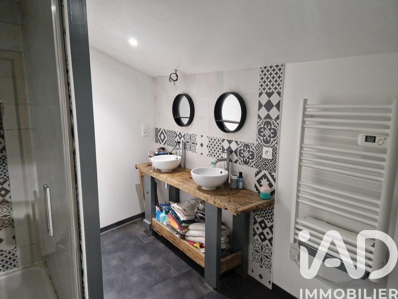 Maison - 140 m² - 6 pièces