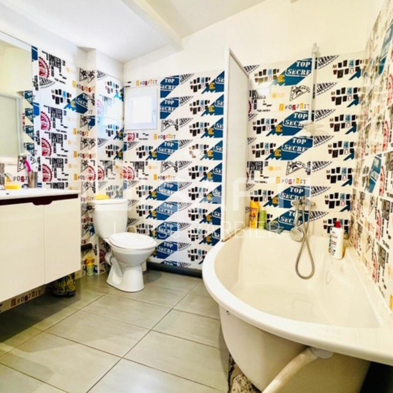 Maison - 175 m² - 7 pièces