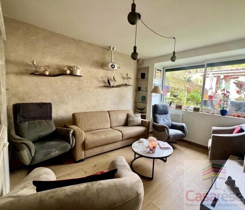 Appartement - 101 m² - 4 pièces