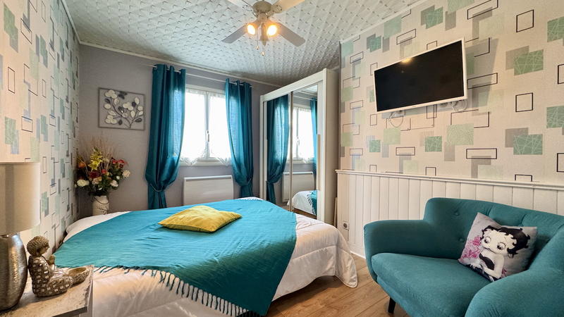 Maison - 145 m² - 6 pièces