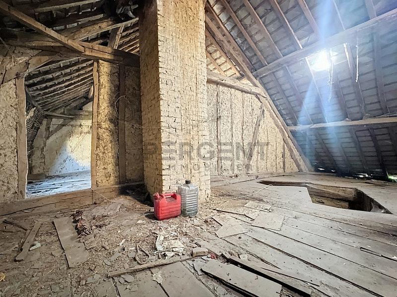 Maison - 225 m² - 6 pièces