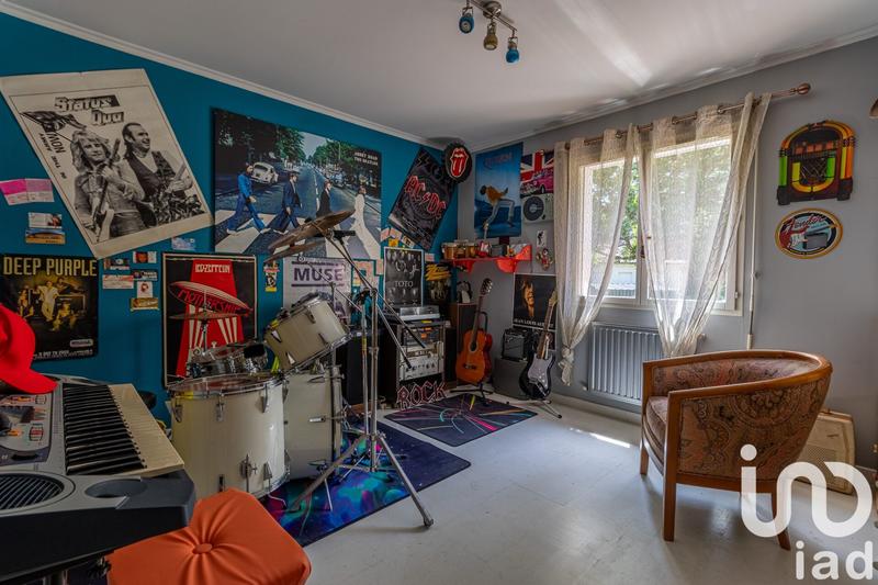 Maison - 180 m² - 6 pièces