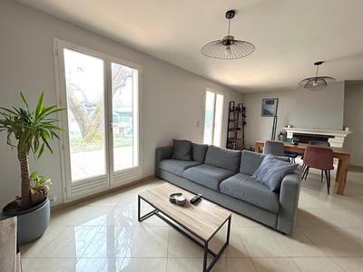 Propriété - 95 m² - 4 pièces