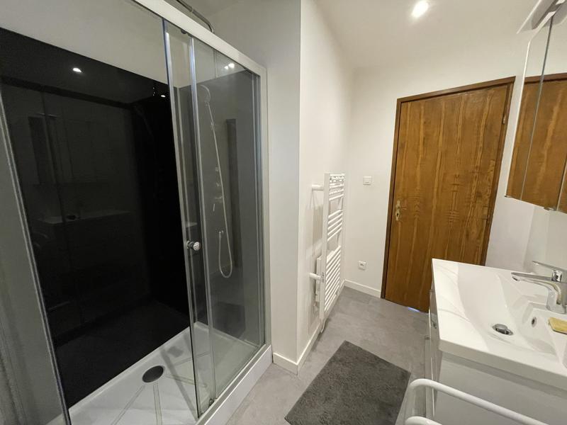 Appartement - 96 m² - 3 pièces