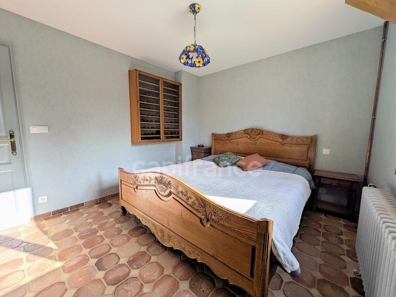 Maison - 206 m² - 5 pièces