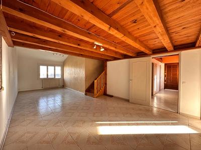 Appartement - 111 m² - 3 pièces