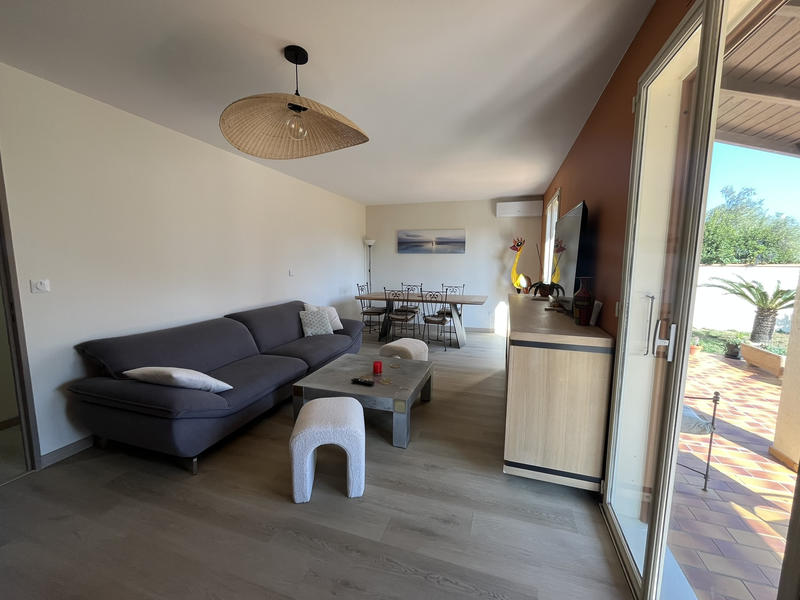 Villa - 90 m² - 4 pièces