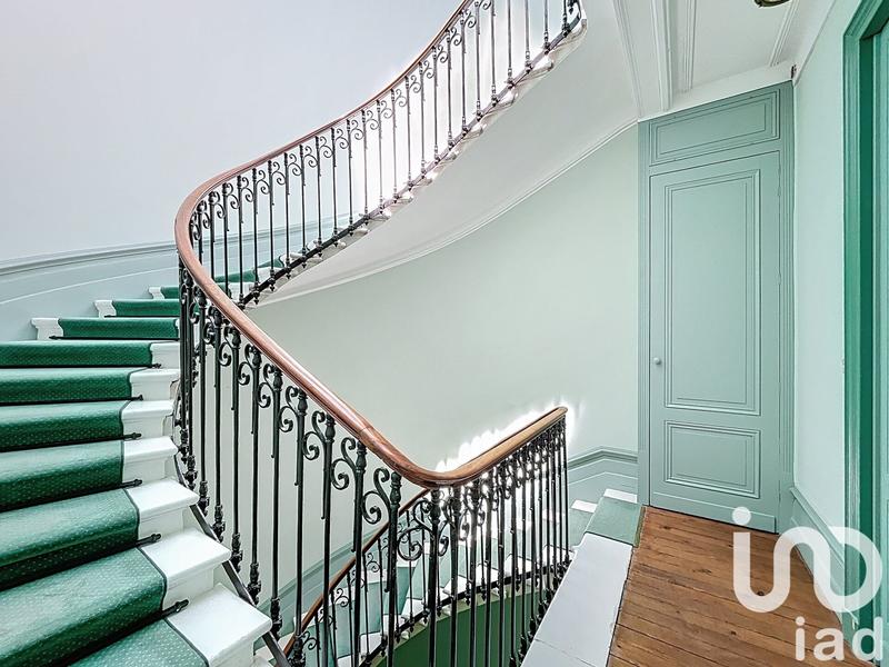 Appartement - 158 m² - 5 pièces