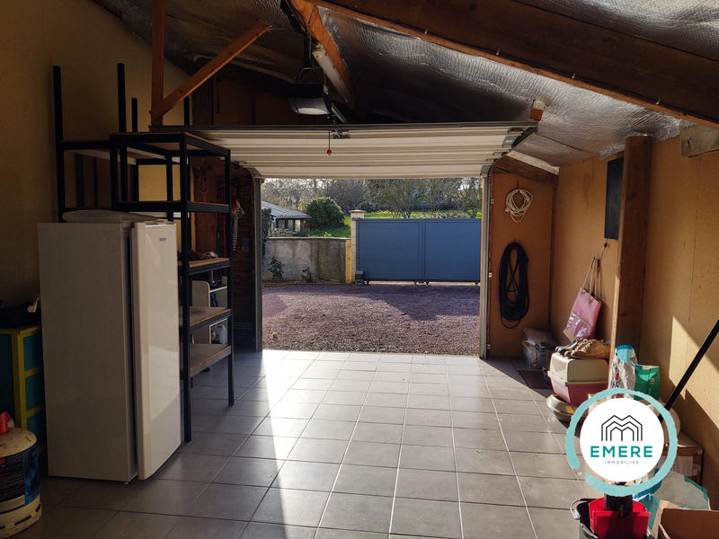 Maison - 99 m² - 5 pièces