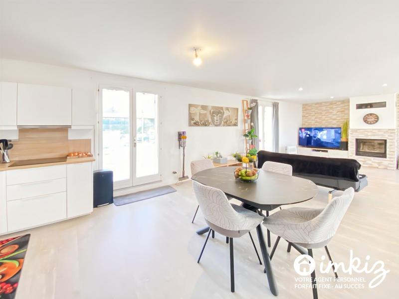 Maison - 92 m² - 4 pièces