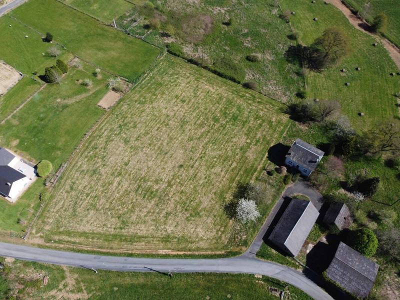 Terrain constructible - 2 950 m²