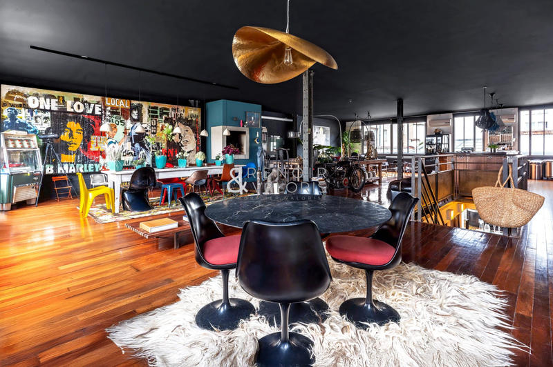 Appartement - 400 m² - 8 pièces