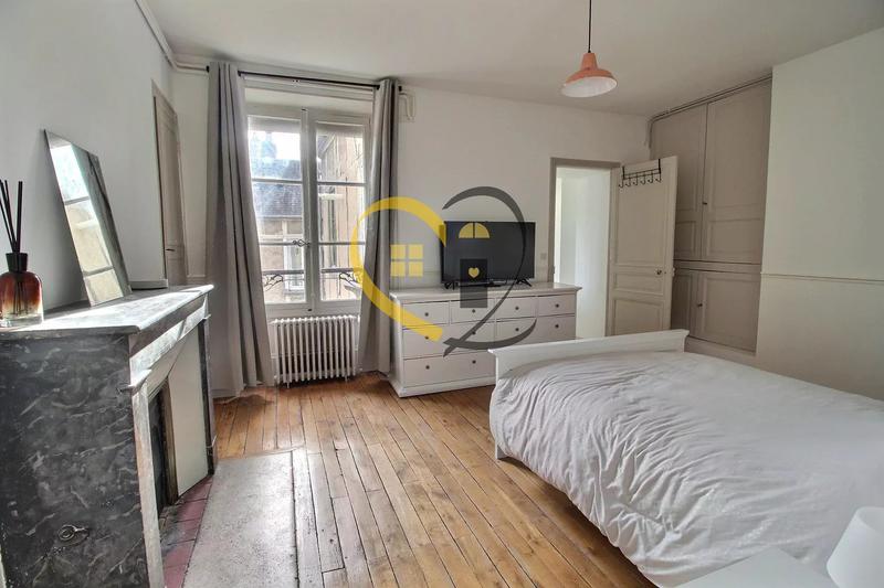 Appartement - 139 m² - 5 pièces