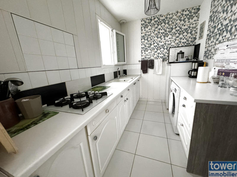 Maison - 102 m² - 4 pièces