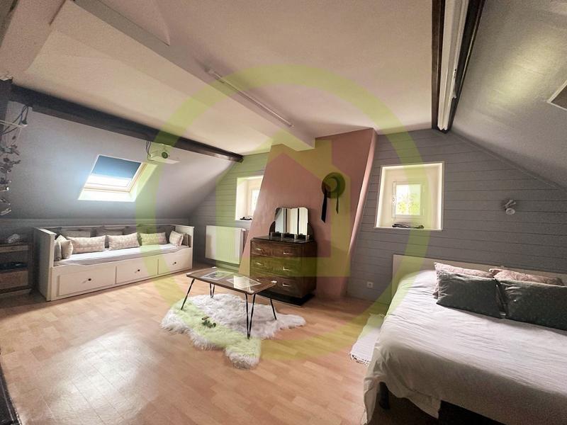 Maison - 183 m² - 7 pièces