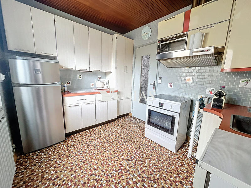 Maison - 105 m² - 5 pièces