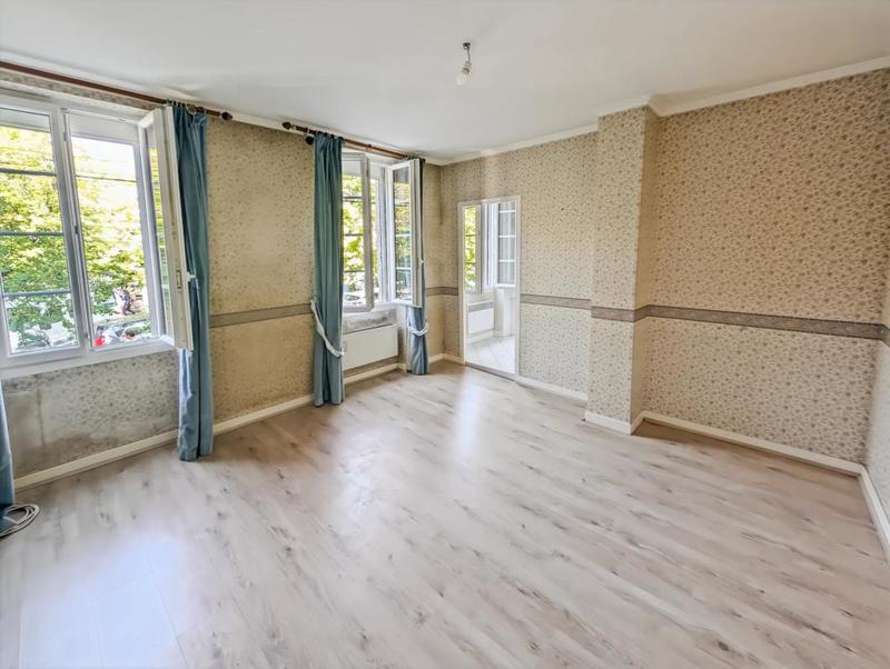 Maison - 120 m² - 6 pièces