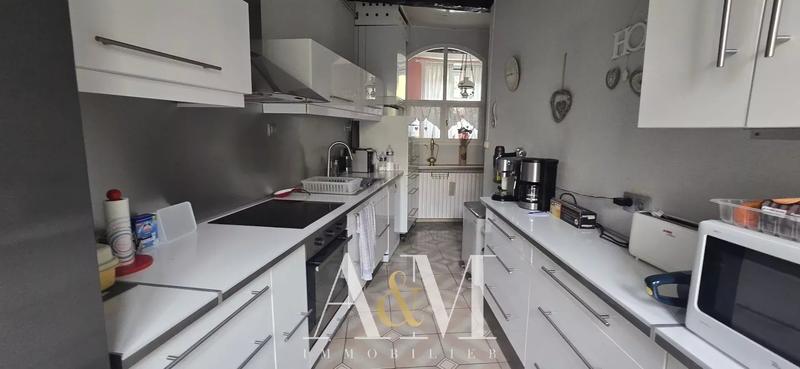 Maison de village - 125 m² - 4 pièces