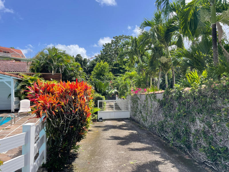 Appartement - 180 m² - 5 pièces