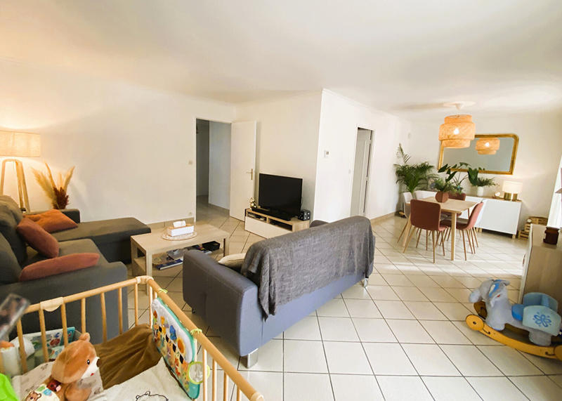 Maison - 135 m² - 8 pièces