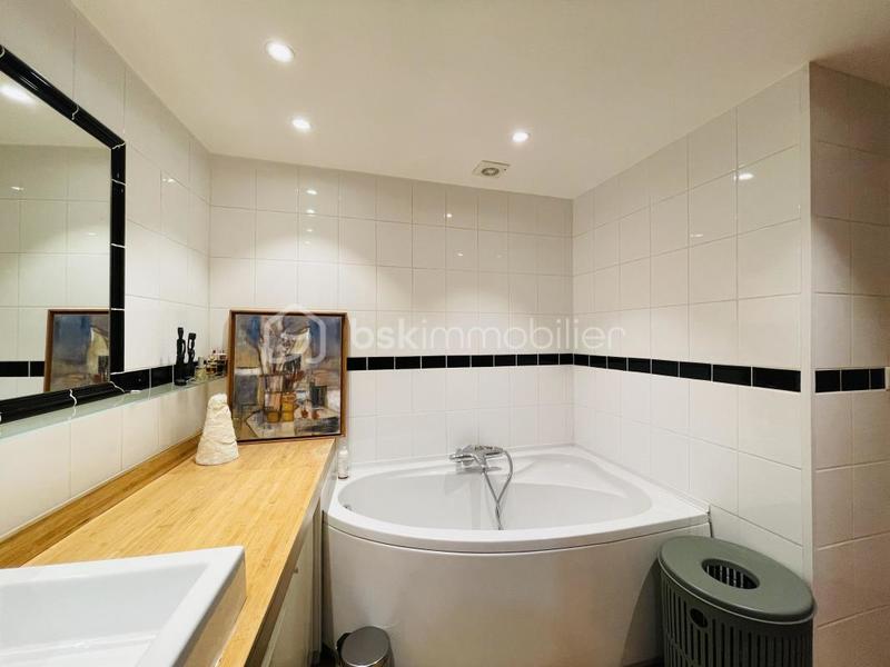 Appartement - 106 m² - 4 pièces