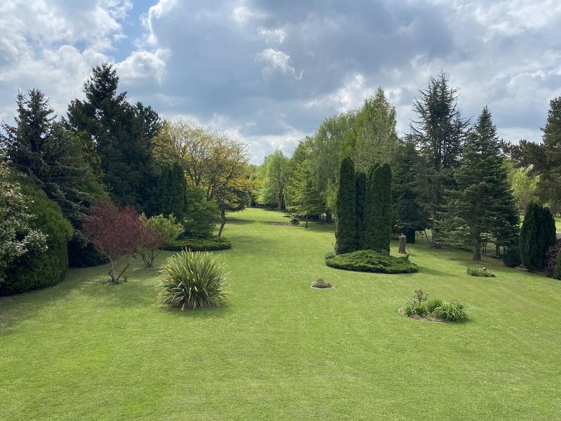 Propriété - 248 m² - 6 pièces