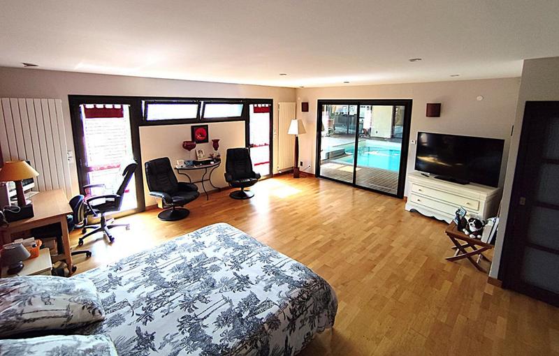 Villa - 440 m² - 11 pièces