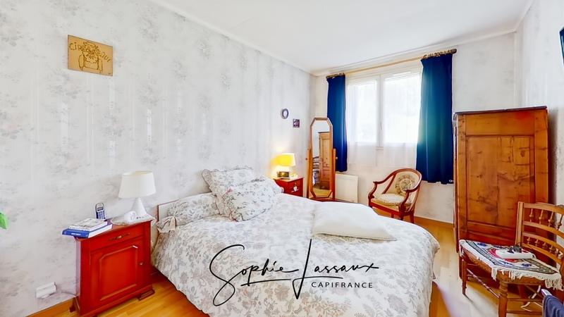 Appartement - 79 m² - 4 pièces