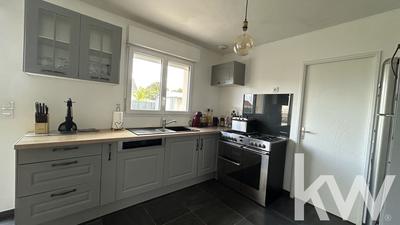 Maison - 90 m² - 4 pièces