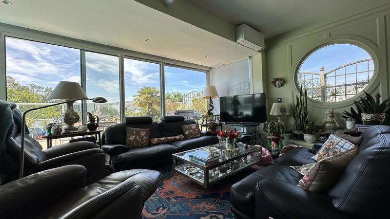 Penthouse - 175 m² - 5 pièces