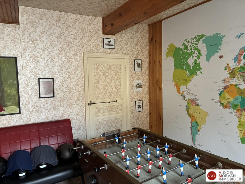 Maison ancienne - 235 m² - 12 pièces