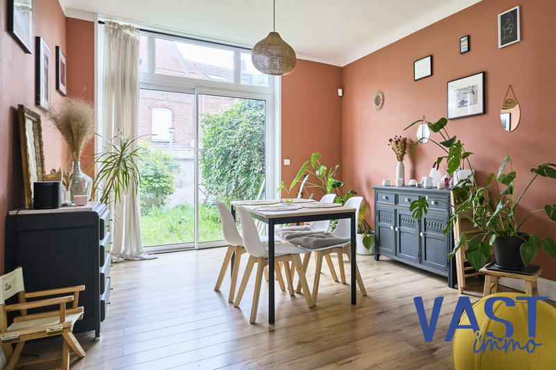 Maison - 83 m² - 4 pièces