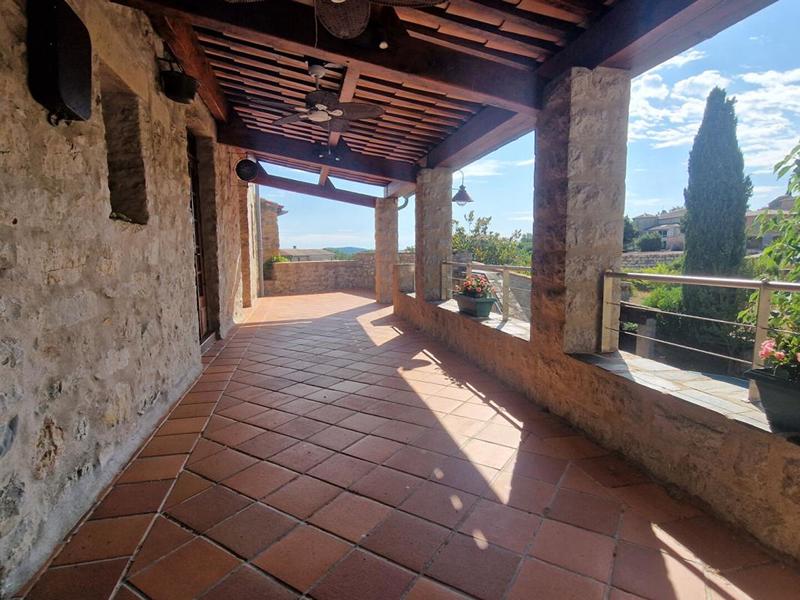 Maison provençale - 143 m² - 5 pièces