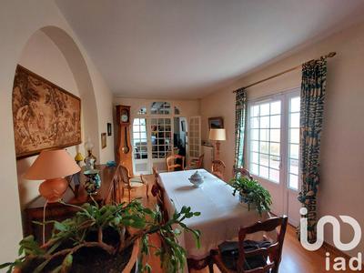 Maison - 208 m² - 7 pièces