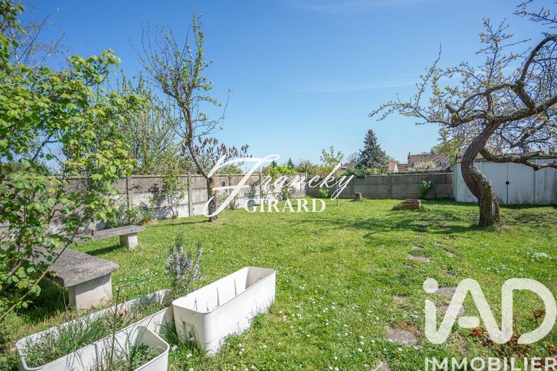 Maison - 131 m² - 7 pièces