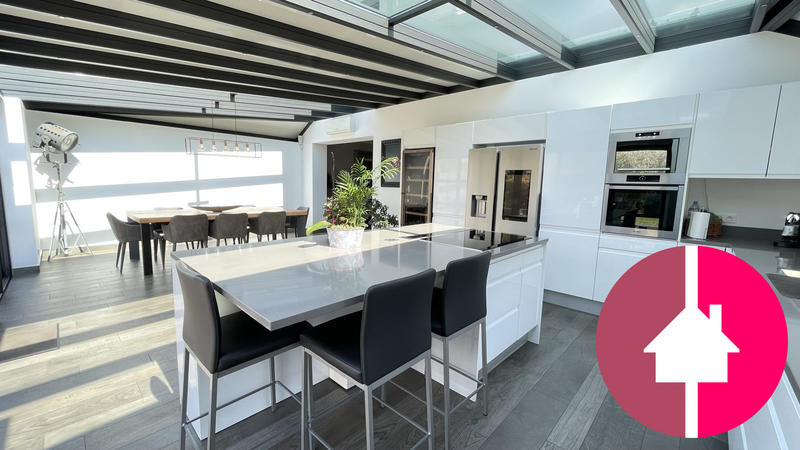 Villa - 160 m² - 7 pièces