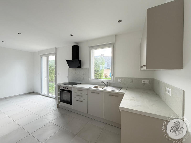 Maison - 80 m² - 4 pièces